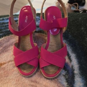 Apt. 9 Hot Pink Crisscross Sandals